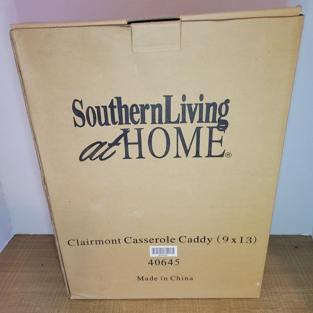 Southern Living At Home Clairmont Casserole Caddy Box NIB